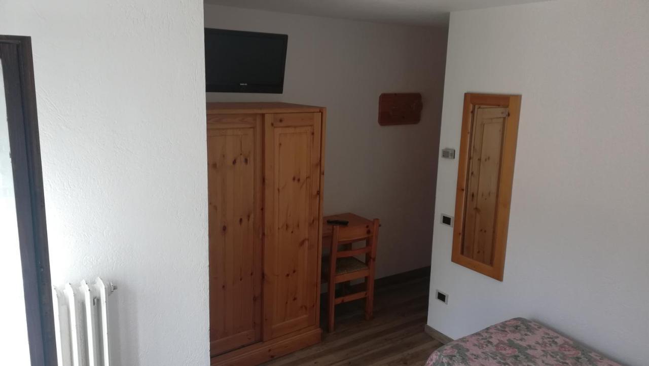 Affittacamere Entreves La Thuile Exterior photo