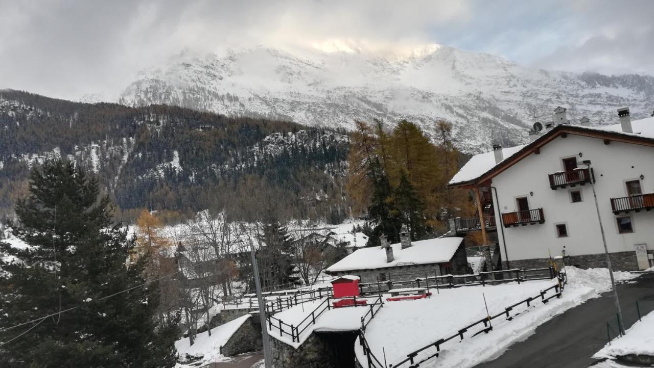 Affittacamere Entreves La Thuile Exterior photo